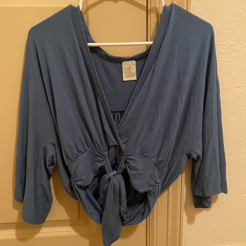 Cute Low Cut Cropped Shirt